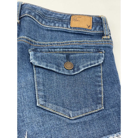 American Eagle Cut-off Raw Hem Booty Jean Shorts 2 - Picture 9 of 10
